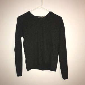 Grey cabelas sweater